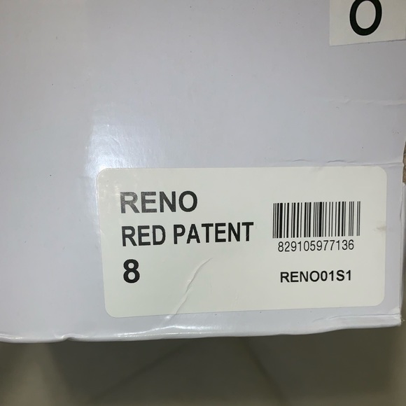 Steve Madden Reno Red Patent - Picture 3 of 3